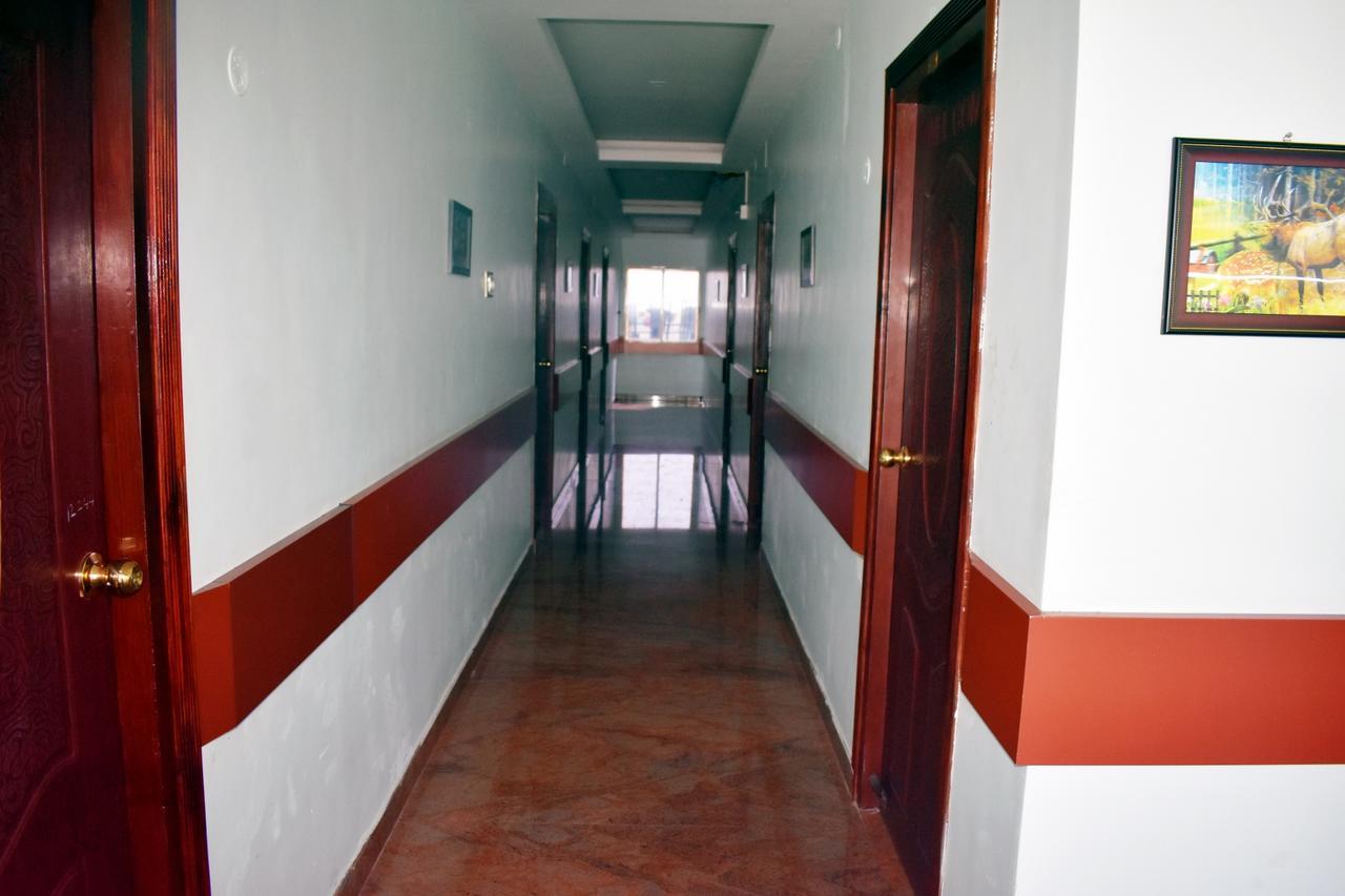 Hotel Apple Park Inn Tiruchirappalli Exterior photo