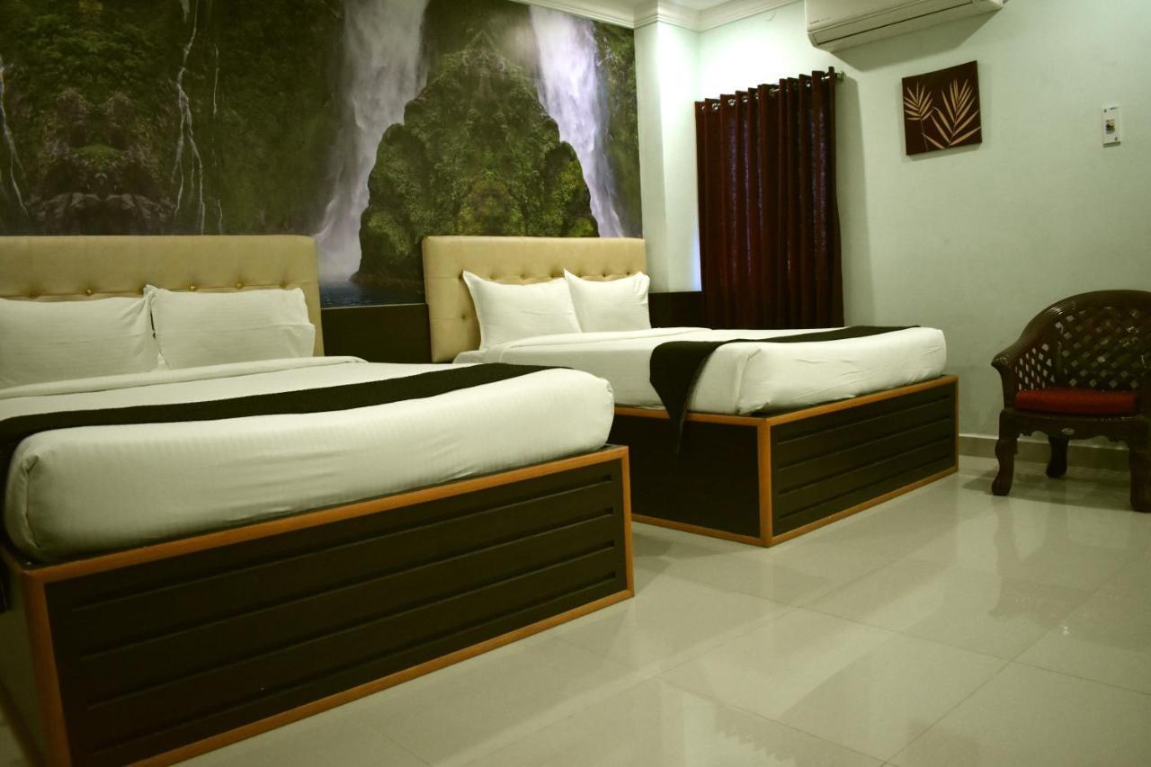 Hotel Apple Park Inn Tiruchirappalli Exterior photo