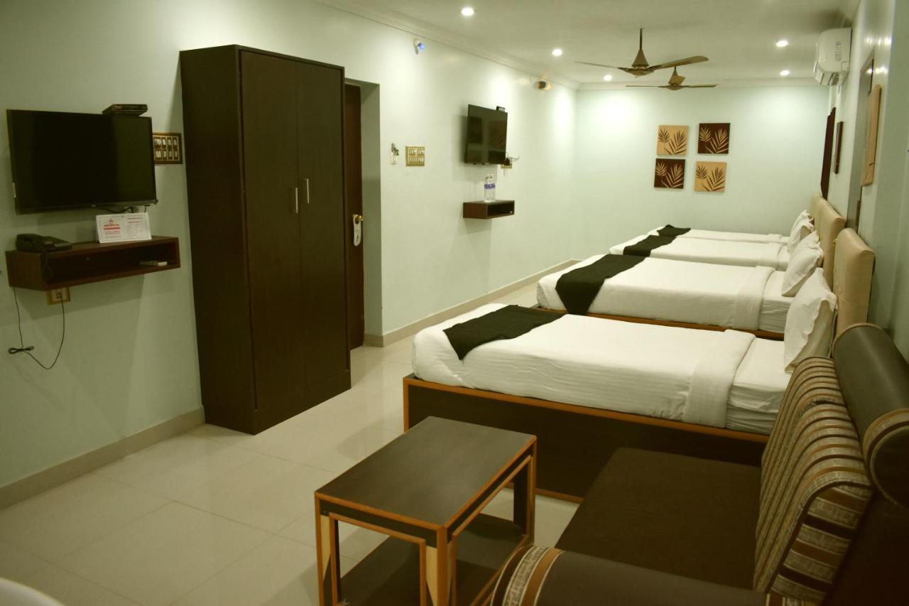 Hotel Apple Park Inn Tiruchirappalli Exterior photo